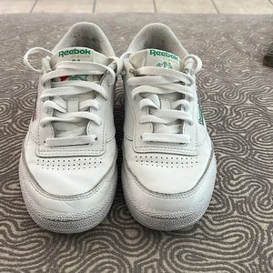 White Reebok Classic Tennis 4 1/2 in mens/boys, 6 women.